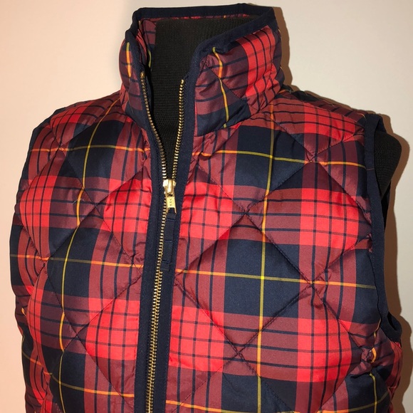 J. Crew Excursion Red Plaid Down Filled Vest Small - Picture 2 of 8
